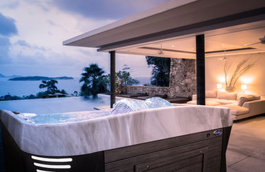 2019 - Infinity Edge Collection - 1.jpg