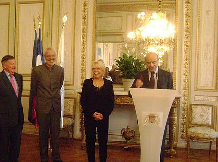 MÉDAILLE.jpg