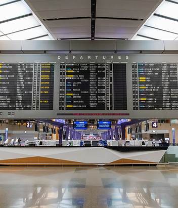 singapore changi airport departure hall