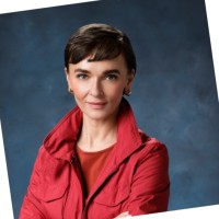 Amy Hanlon Rodemich Head Shot.png