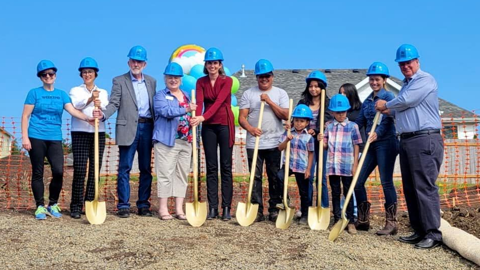 Habitat For Humanity Breaks New Ground