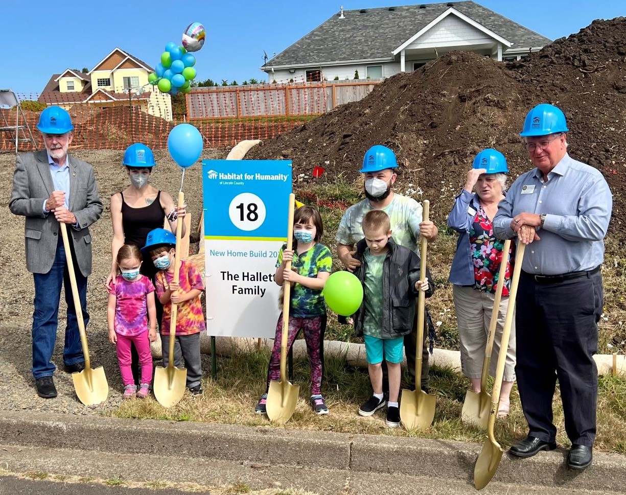 Habitat For Humanity Breaks New Ground