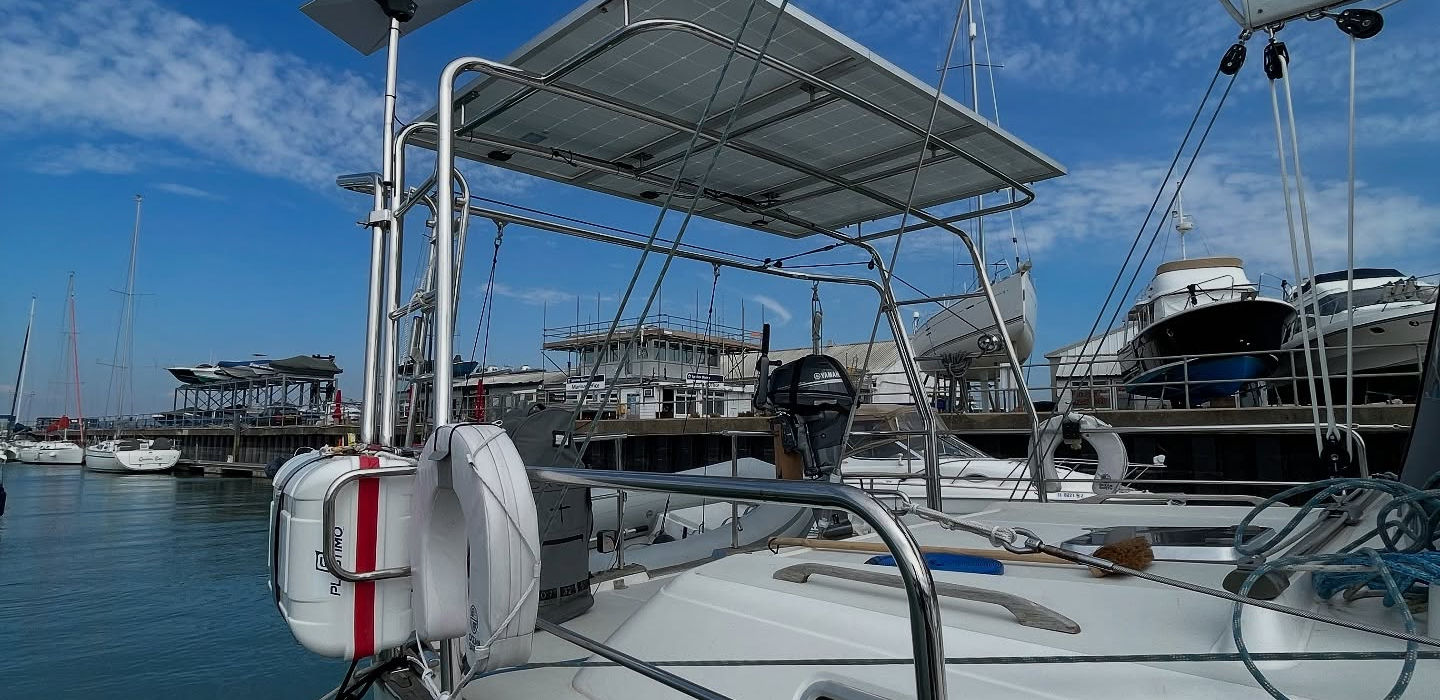 Yacht Solar Arch