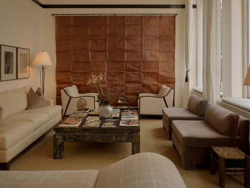 Guest lounge at Spencer's SoHo 2nd floor