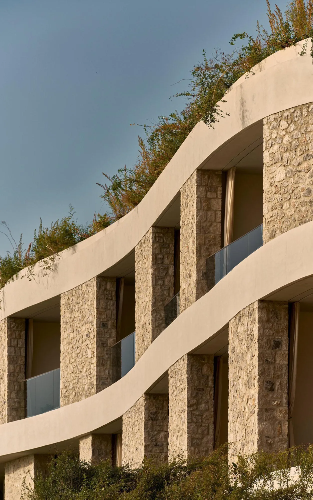 Mandarin Oriental, Costa Navarino. Image courtesy of: BREBA Claus Brechenmacher & Reiner Baumann