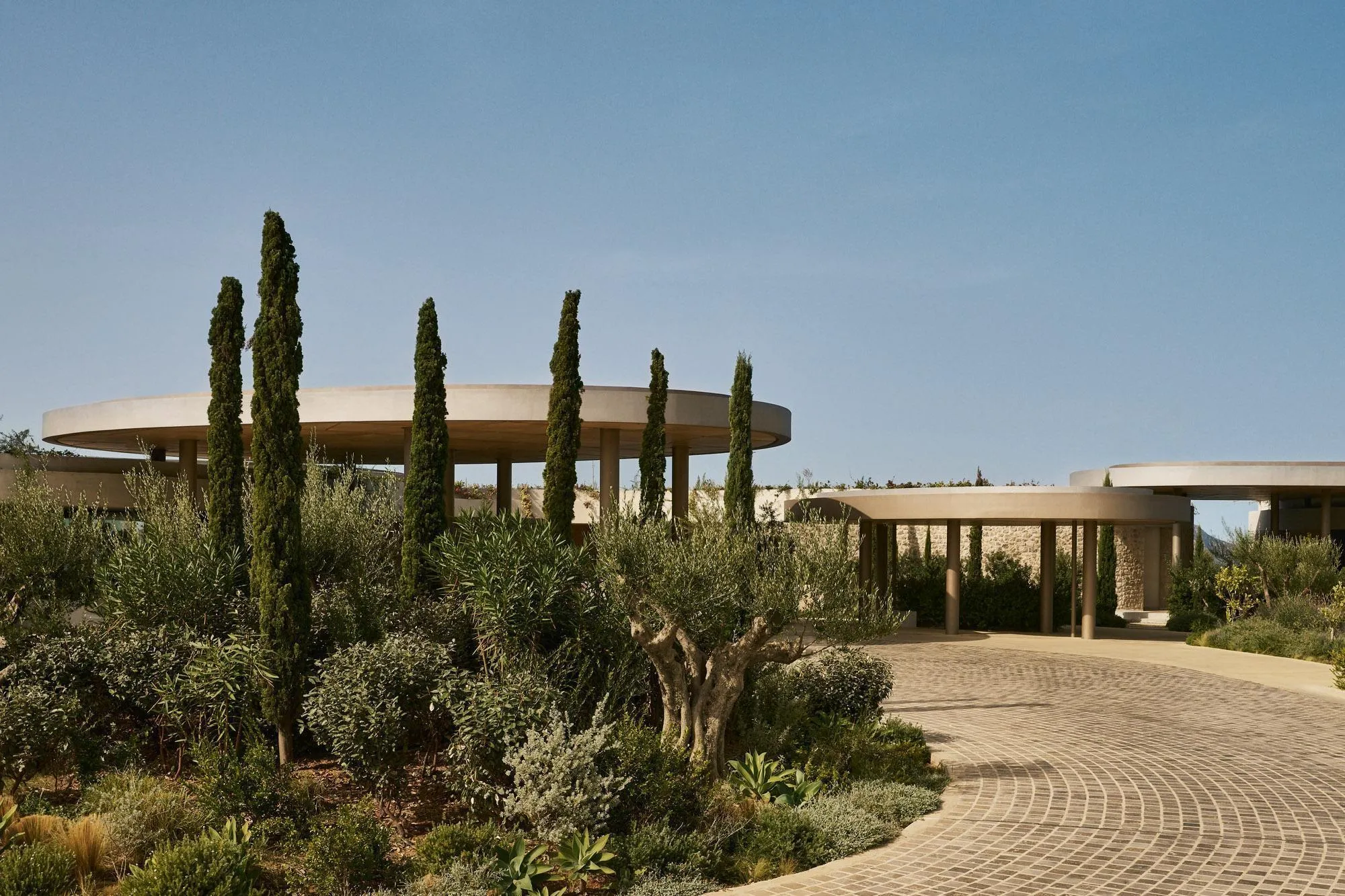 Mandarin Oriental, Costa Navarino. Image courtesy of: BREBA Claus Brechenmacher & Reiner Baumann