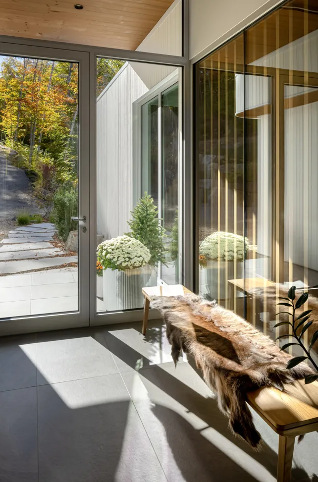 The Albatross: a Modern Marvel in the Laurentians. Image courtesy of: Stéphane Groleau