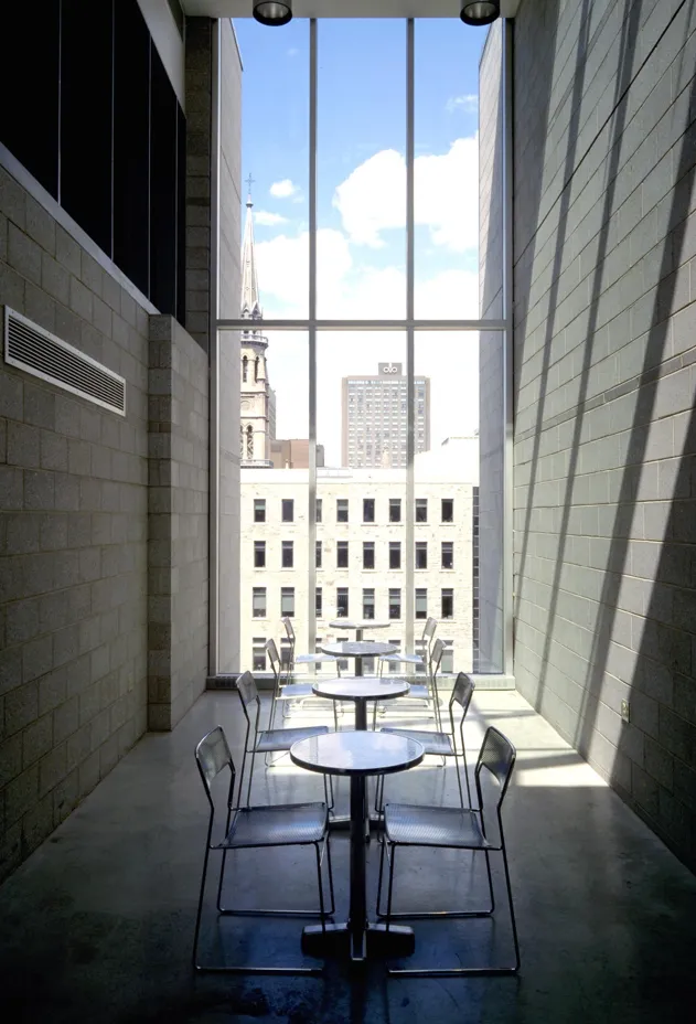 UQAM’s Pavillon de Design. Image courtesy of: Michel Brunelle