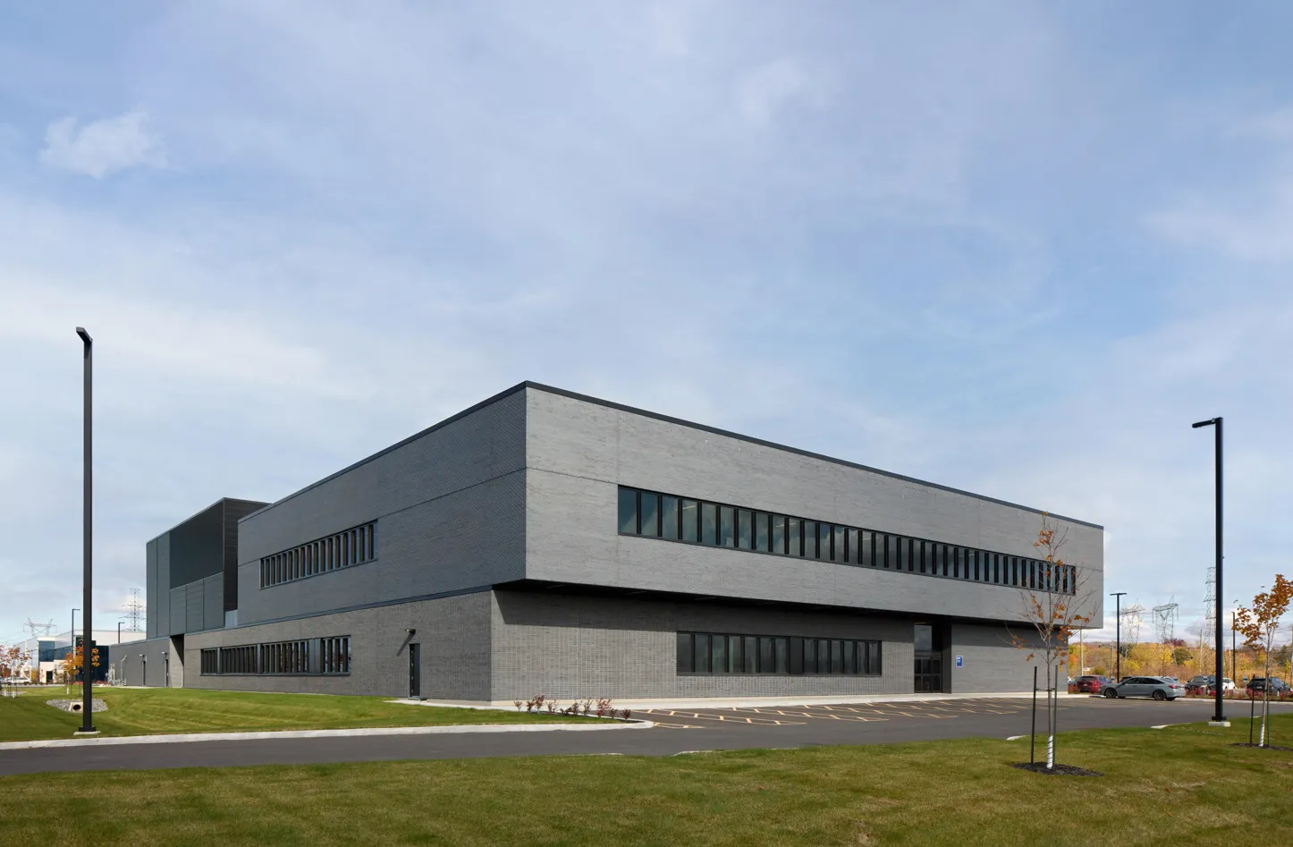 Sleek New Biomedical Lab. Image courtesy of: James Brittain