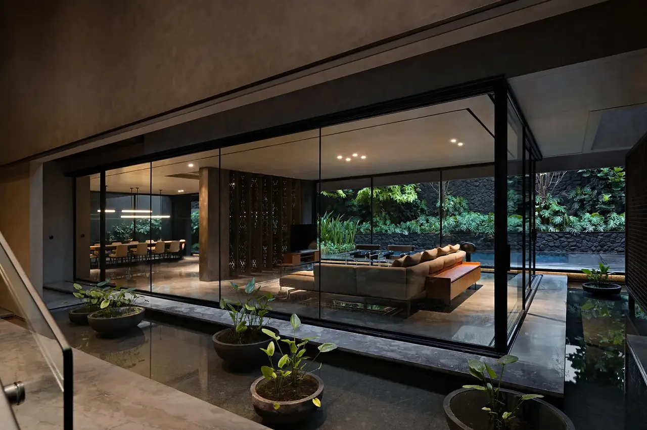 El House: Where Architecture Cultivates Connection. Image courtesy of: Mario Wibowo