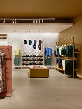 Reitmans’ Bold New Concept Store. Image courtesy of: A-Frame Photography, Ben Rahn