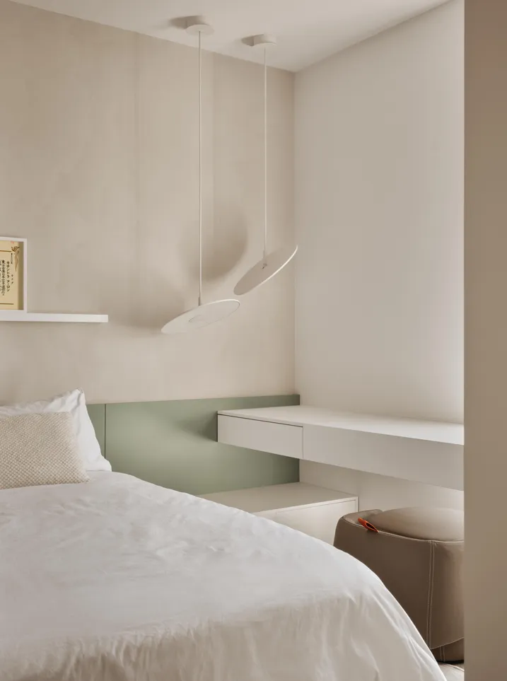 Montreal Penthouse Renovation. Photography by Alex Lesage