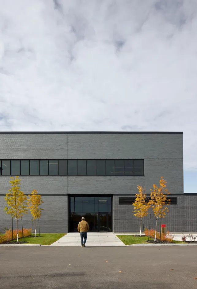 Sleek New Biomedical Lab. Image courtesy of: James Brittain
