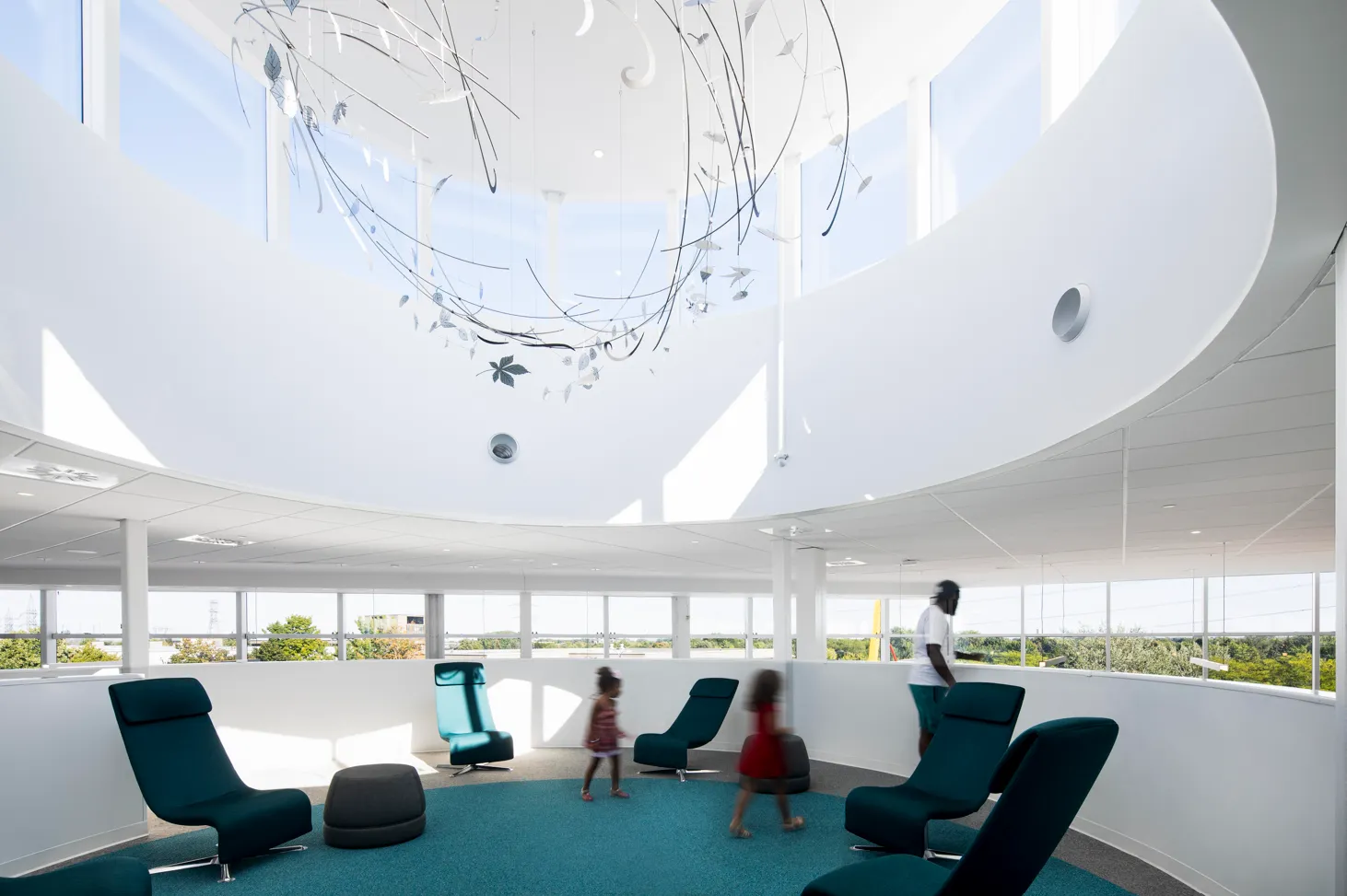 Bibliothèque L'Octogone. Photography by Adrien Williams