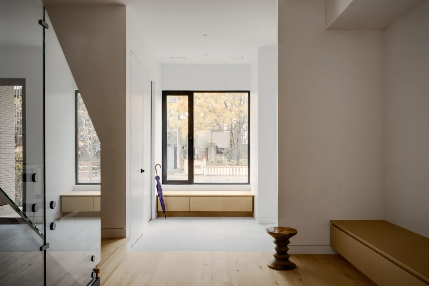 Montrose Sixplex. Image courtesy of: Félix Michaud