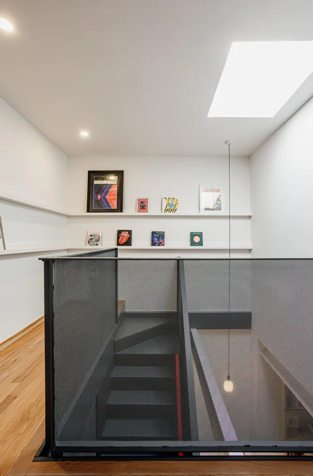 Plateau Kyoto Residence: A Montreal Home Meets Japanese Minimalism. Image of: Caroline Thibault