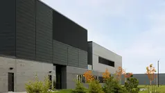 Quebec’s Sleek New Biomedical Lab: Form Meets Function