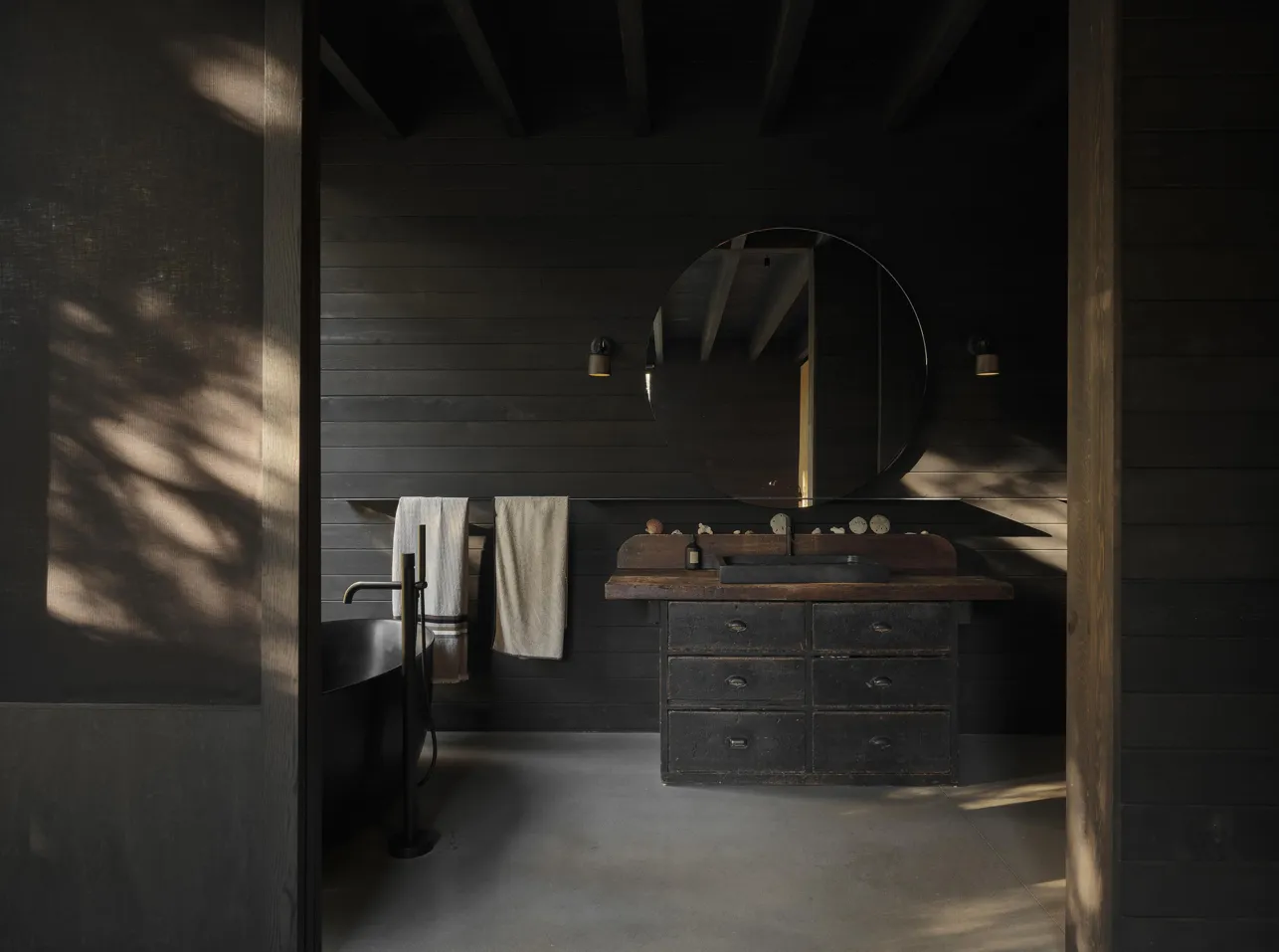 Aubé House: Breathing New Life into 1811 | The Award-Winning. Image courtesy of: Maxime Brouillet