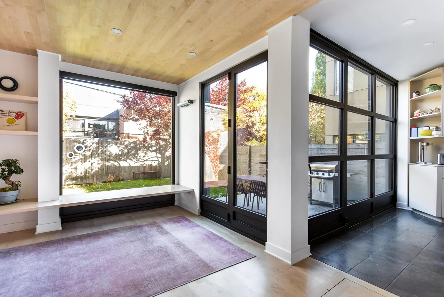 Plateau Kyoto Residence: A Montreal Home Meets Japanese Minimalism. Image of: Caroline Thibault