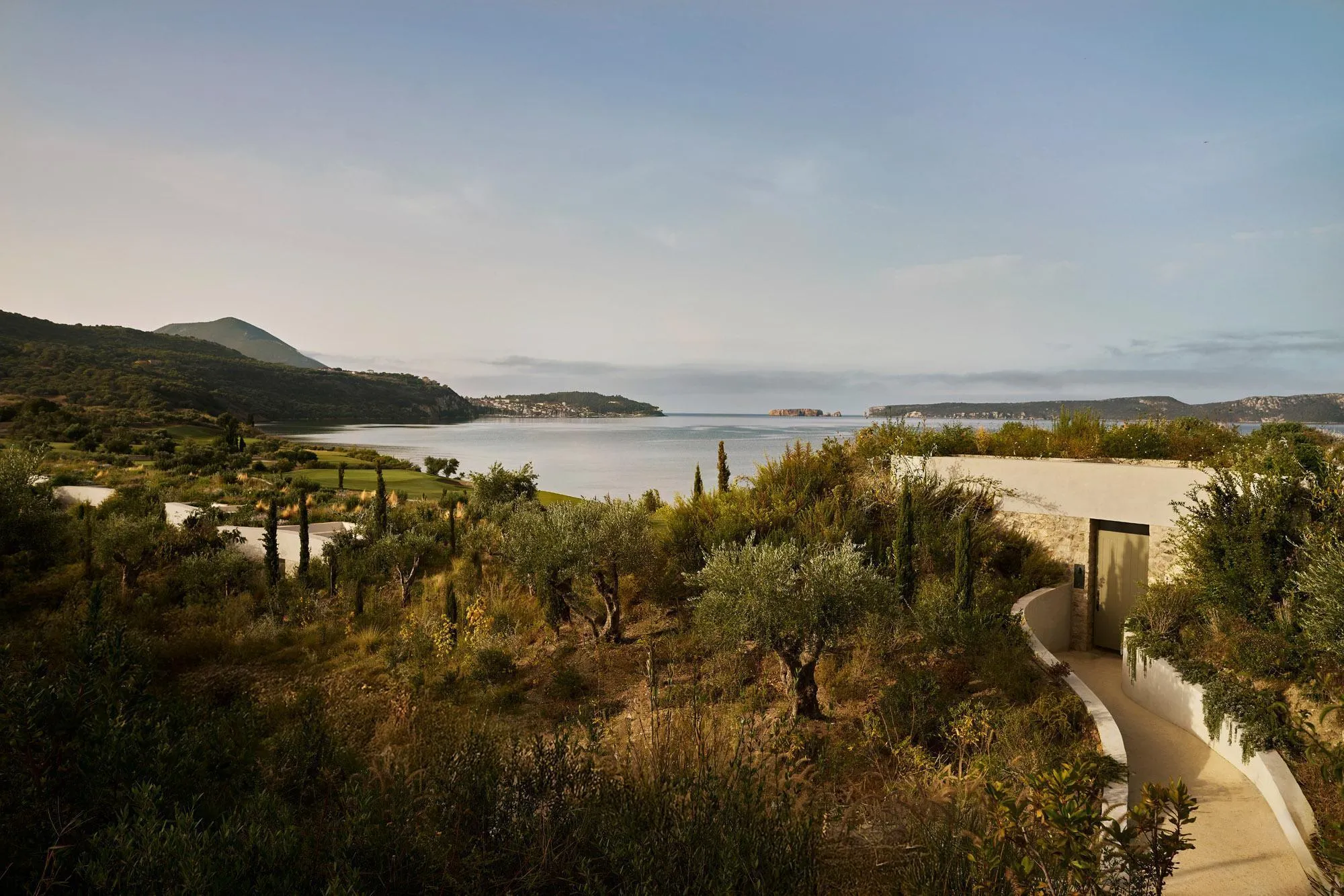 Mandarin Oriental, Costa Navarino. Image courtesy of: BREBA Claus Brechenmacher & Reiner Baumann