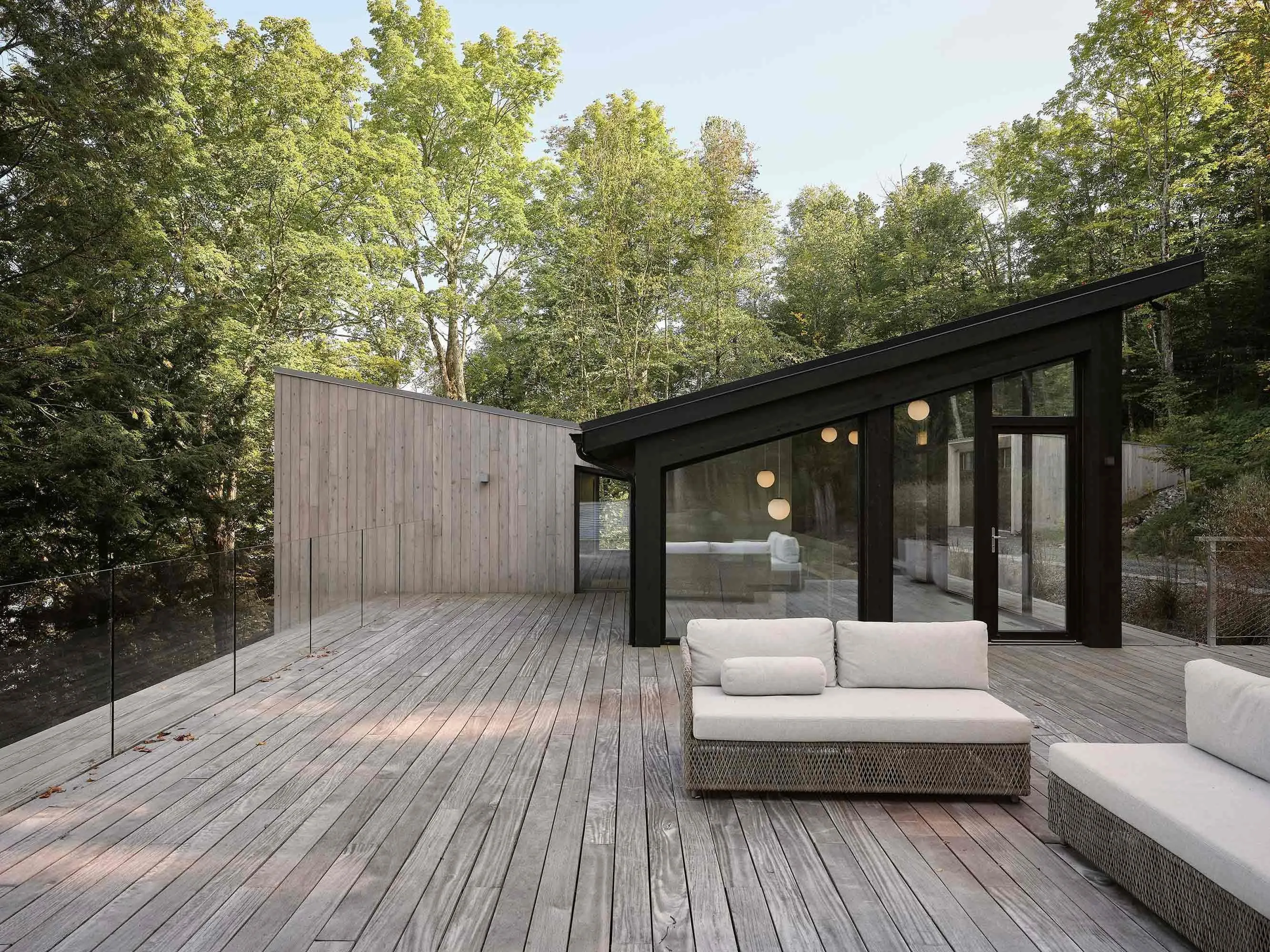 Counter-Slope House. Image courtesy of: Maxime Brouillet