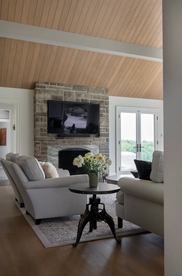 Image courtesy of: Ash Adams