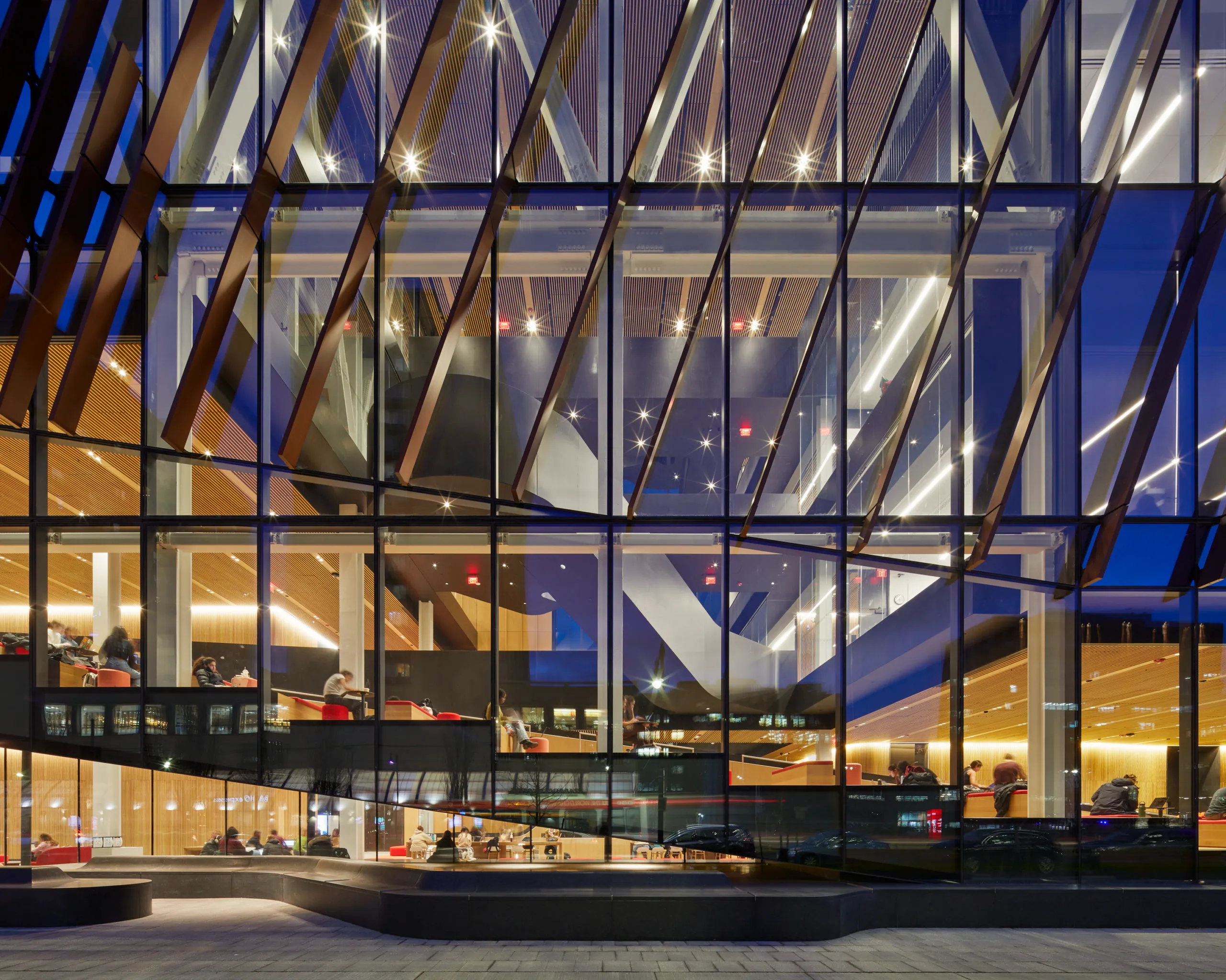 Image courtesy of: Tom Arban Photography