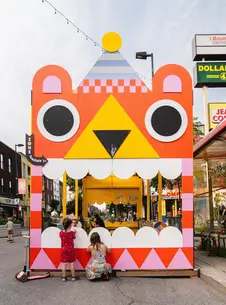 Summer pedestrianization of Rue Ontario (2023). Image courtesy of Raphaël Thibodeau