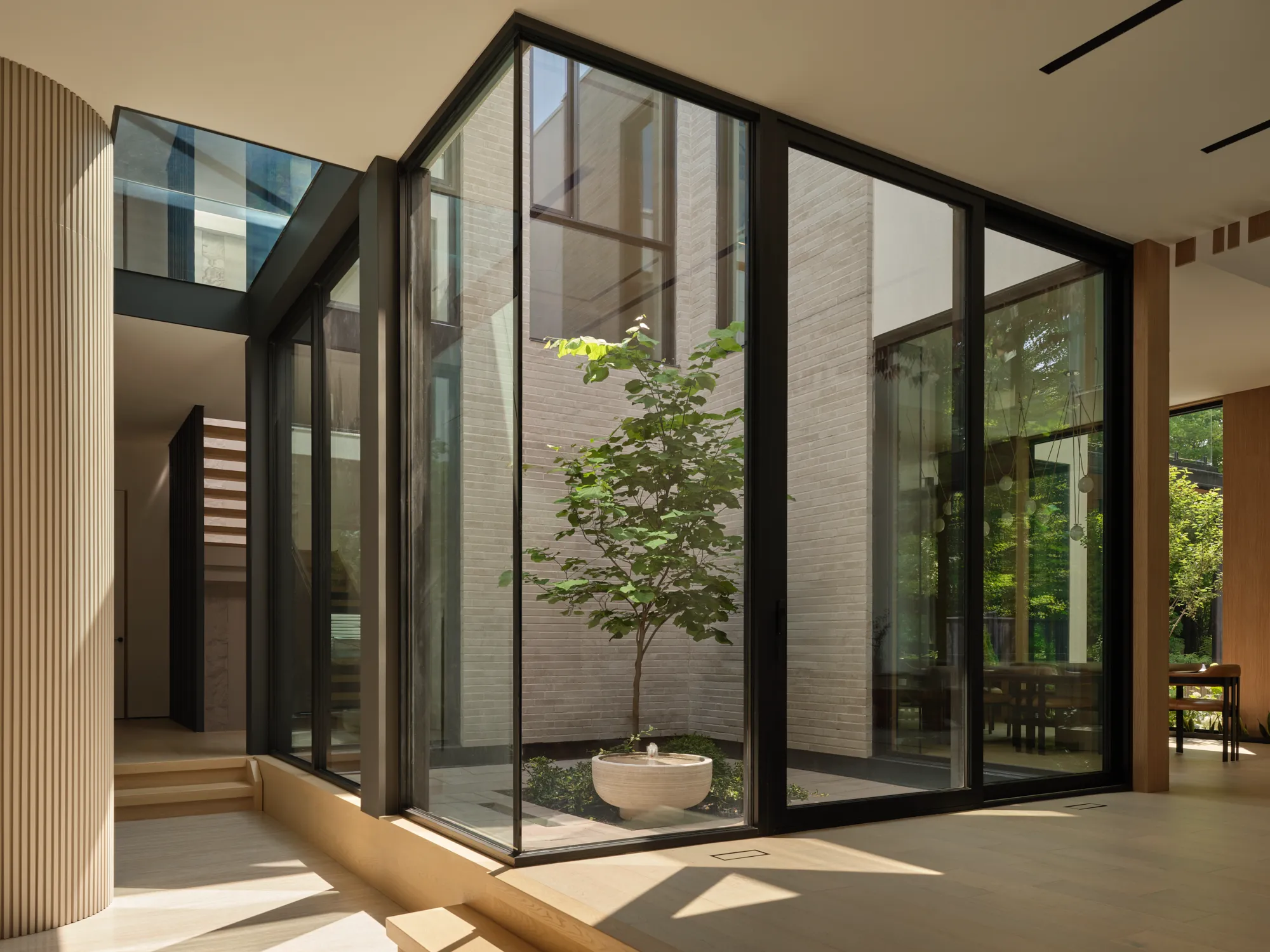 Ravine House: A Modern Sanctuary in Harmony with Nature. Image courtesy of: Riley Snelling
