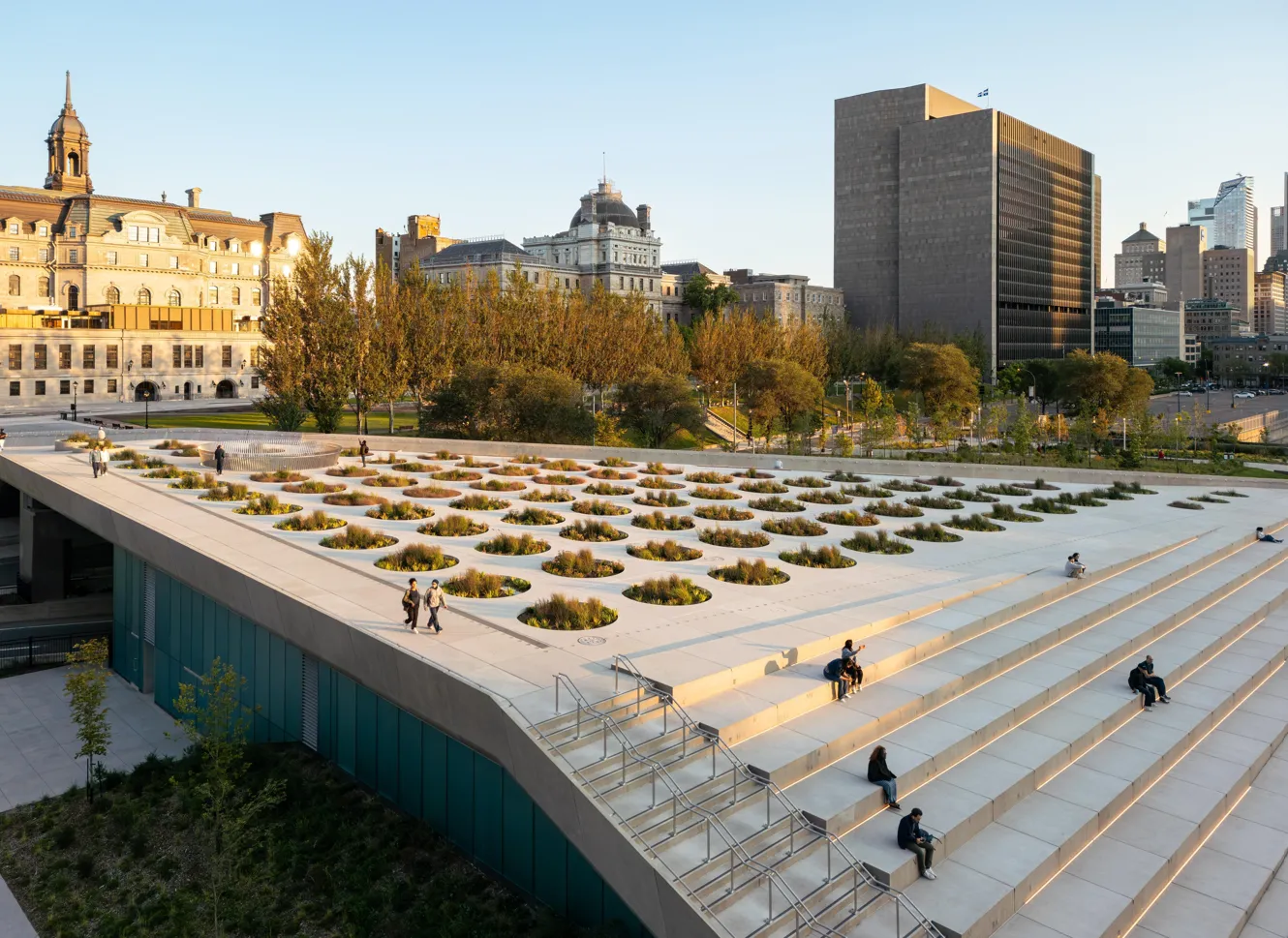 Place des Montréalaises. Image courtesy of Vincent Brillant