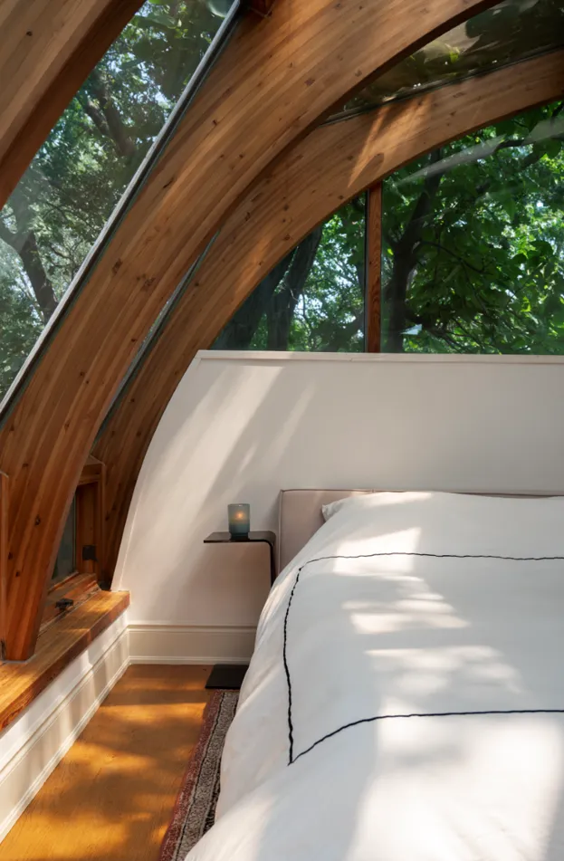 Image courtesy of: Ash Adams