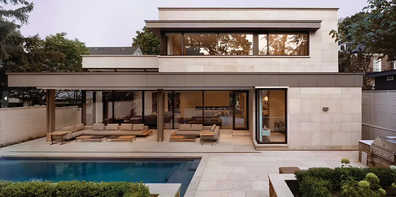 Russell Hill Residence. Photography by Ben Rahn / A-Frame Inc.