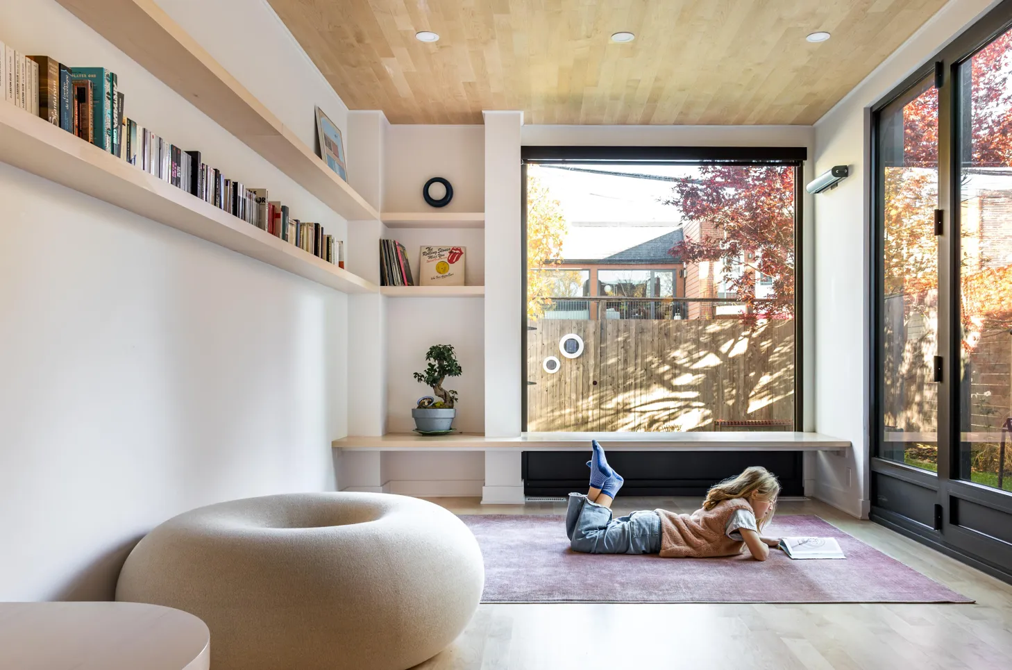 Plateau Kyoto Residence: A Montreal Home Meets Japanese Minimalism. Image of: Caroline Thibault