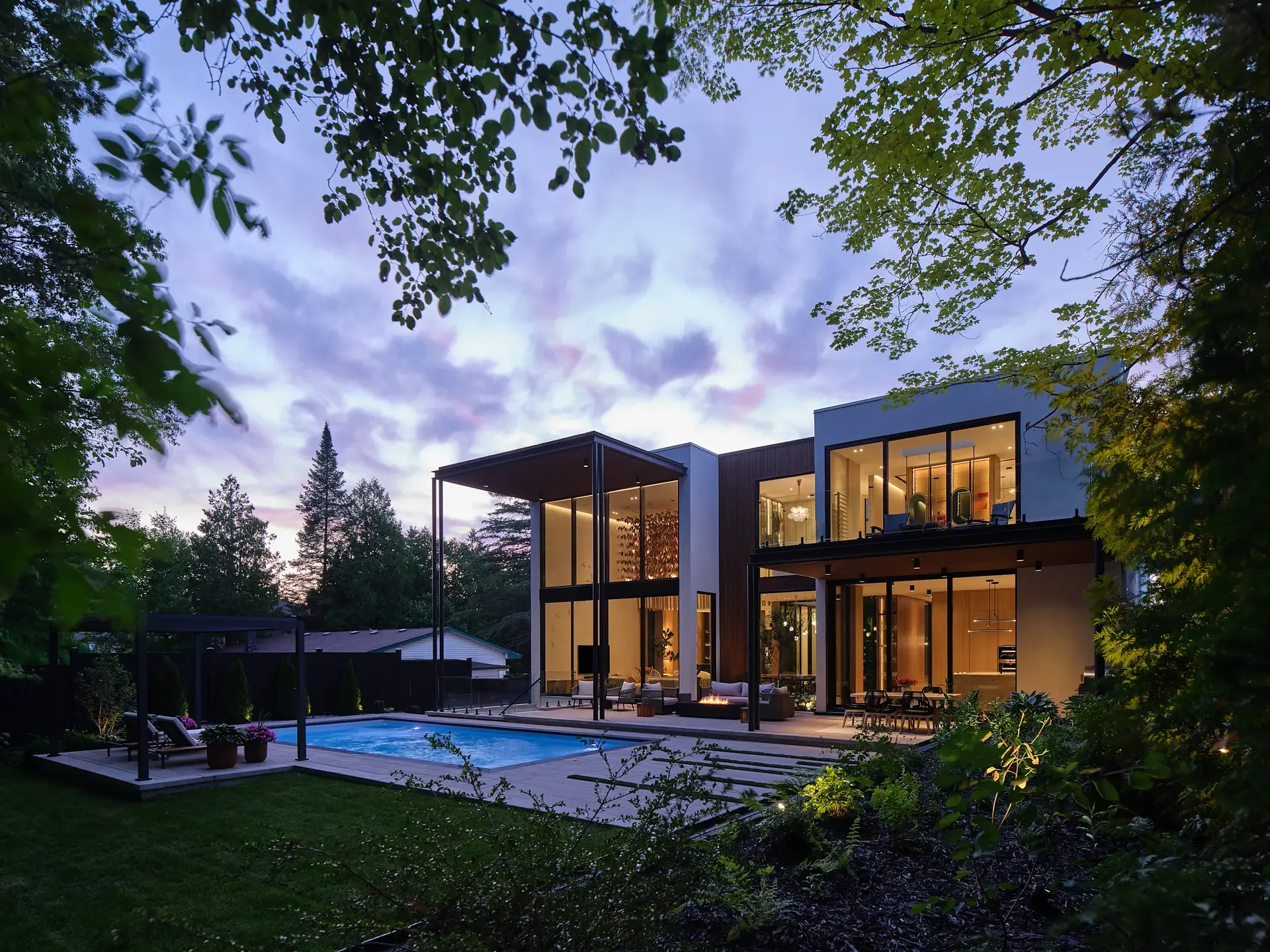 Ravine House: A Modern Sanctuary in Harmony with Nature. Image courtesy of: Riley Snelling