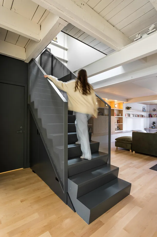 Plateau Kyoto Residence: A Montreal Home Meets Japanese Minimalism. Image of: Caroline Thibault