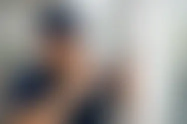 Réparation des charnières de porte par un spécialiste MMC