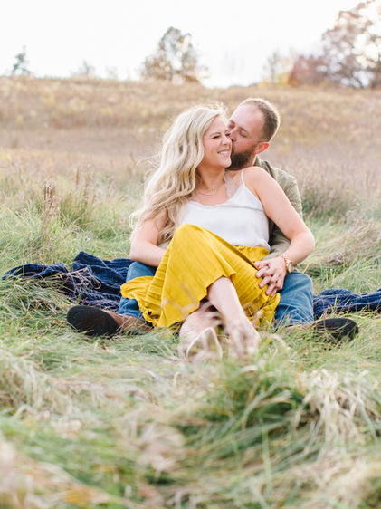 COUPLE'S SESSION | LAKEVILLE, MN