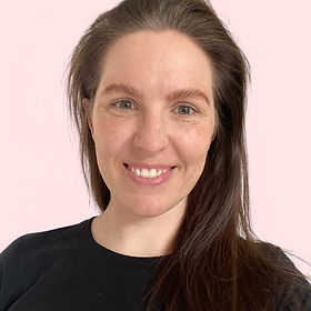 History tutor Claire Price offering online lessons and workshops