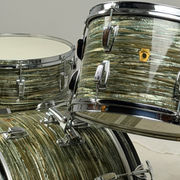 Ludwig oyster blue 60s 13/16/22. Super clean set.