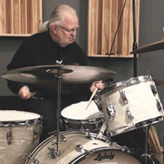 Some history and a video for you. Ludwig kit used by Steve Jordan at Fame studios in Muscle Shoals, home of The Swampers. Check it out. 