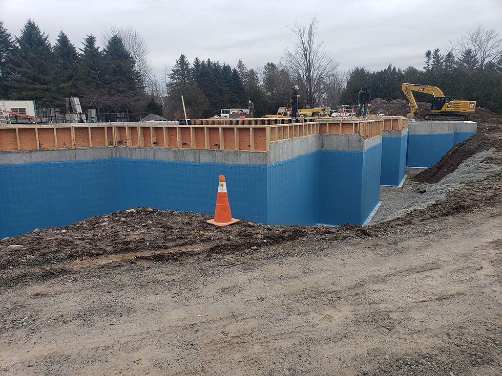 RUBRWALL