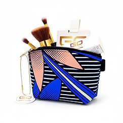 petite trousse de toilette femme - Gracever