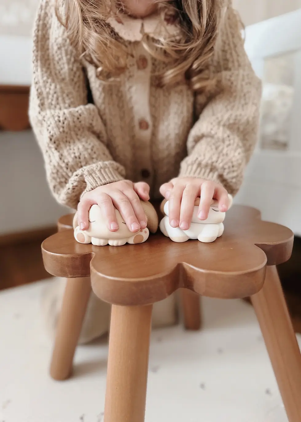 Thumbnail: Mrs. Ertha | Squichymals - Uniboo