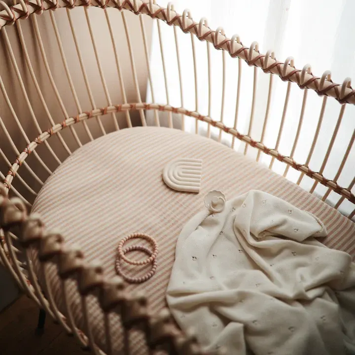 Thumbnail: Extra Soft Muslin Crib Sheet Natural Stripe