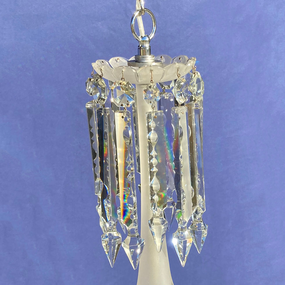 Thumbnail: Gustavian 3-branch Crystal Chandelier