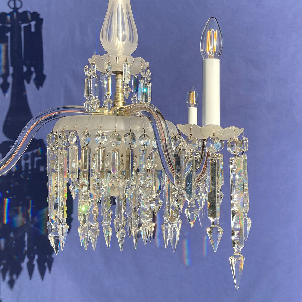 Thumbnail: Gustavian 3-branch Crystal Chandelier