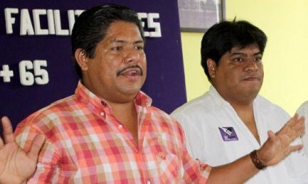 Santiago Avendaño encabeza reunión con gestores de +65 en Cabada
