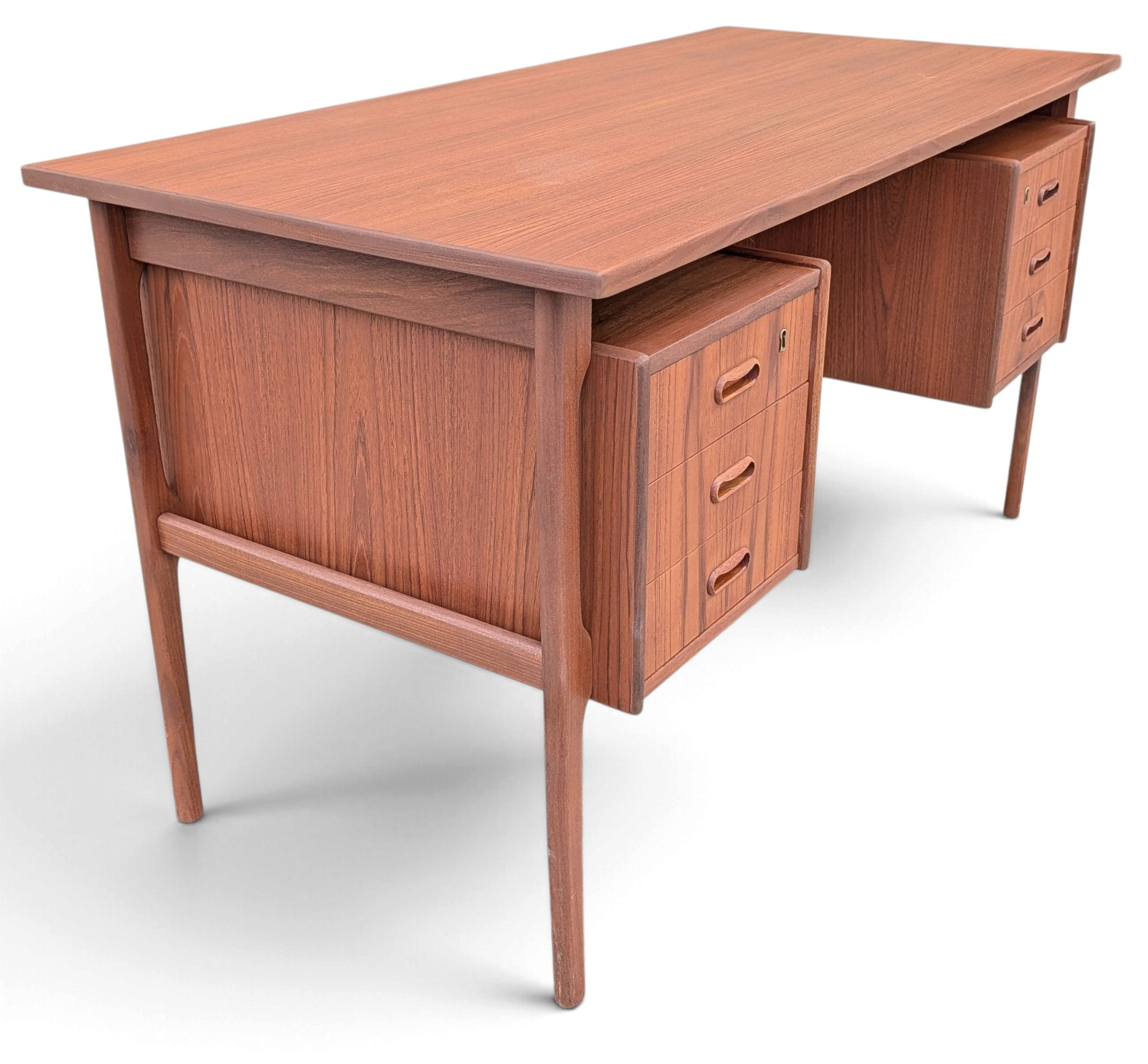 Teak Desk - 102614