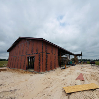 Attached mother in law suite of barndominium