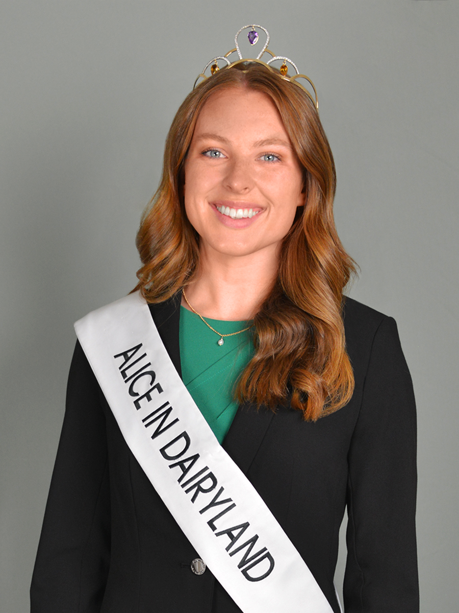 Writer: Sarah Hagenow